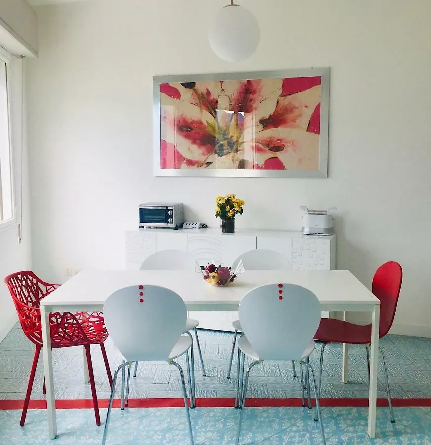 Azzurra Apartment Salo 0*,  Italy